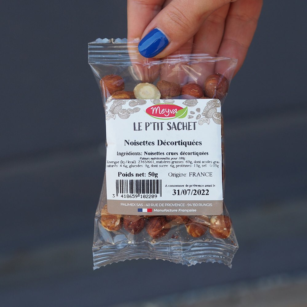 ✈️ FORMAT NOMADE. Le p’tit sachet 50g : noisettes décortiqué…