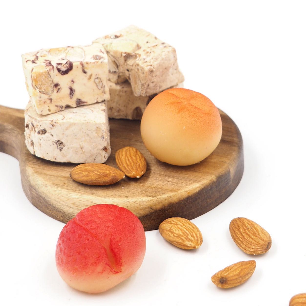 🎄Découvrez nos produits festifs : pâtes d’amande, pâtes …