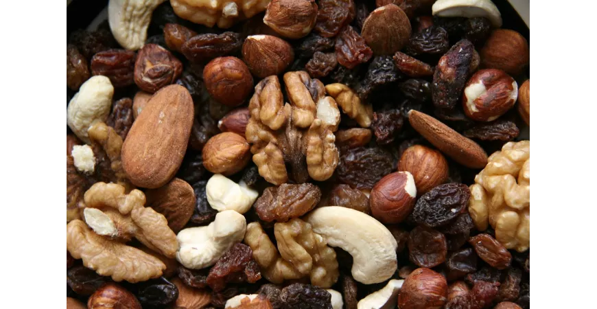 Top 10 des fruits secs indispensables pour les pâtissiers et traiteurs